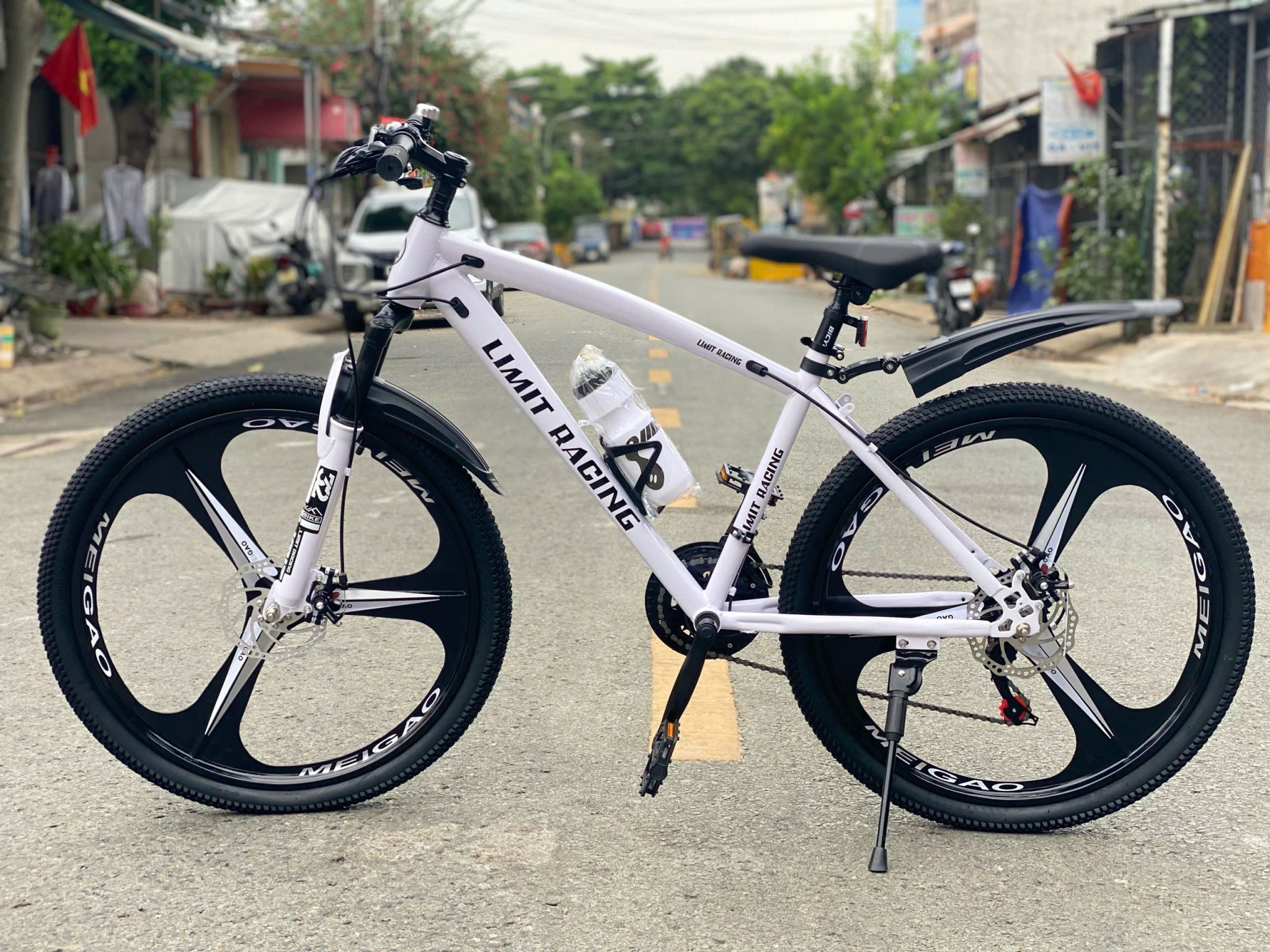 Xe Đạp Thể thao Địa Hình Limit Racing Bánh Đúc - Gia Hưng