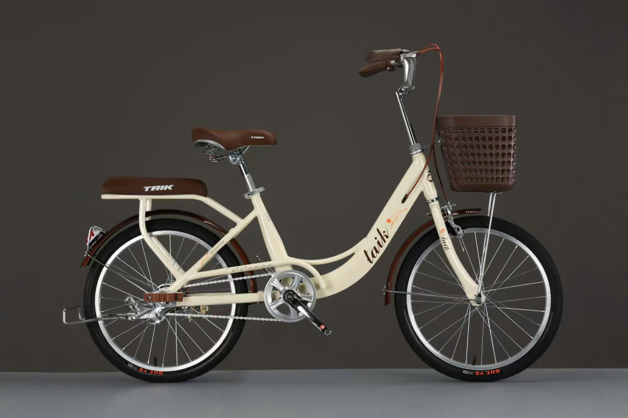 z7027440564581_54a6bf0ab79e598341326f0e9c6485a9