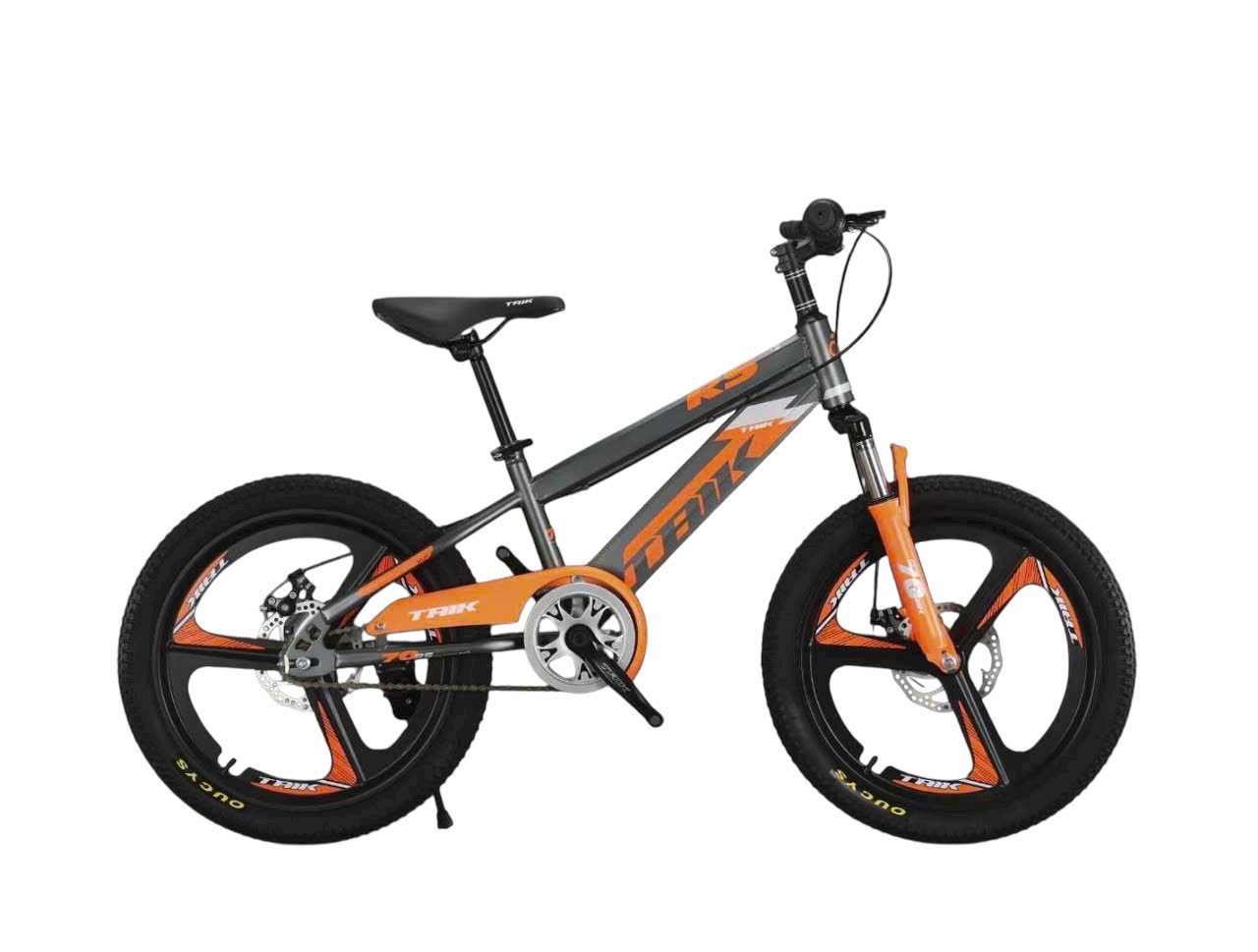 z7041623515421_3cec671ac76aa4bbff019ecf61e4ae45